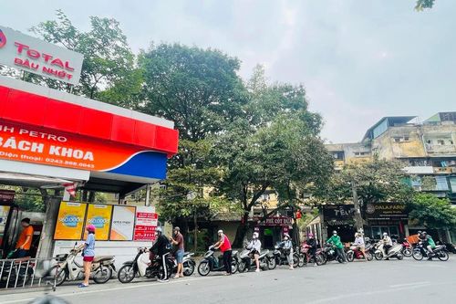 Ngân hàng Nhà nước chỉ đạo đáp ứng đủ vốn cho doanh nghiệp xăng dầu