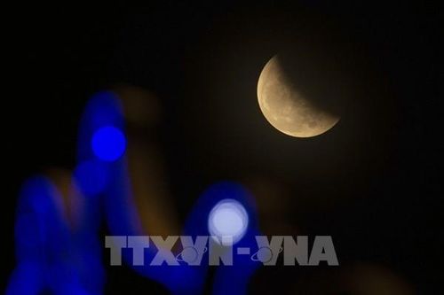 Cận cảnh nguyệt thực toàn phần cuối cùng của năm 2022