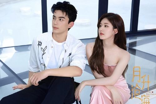 Lộ khoảnh khắc Ngô Lỗi hẹn hò Triệu Lộ Tư, đạp xe đèo nhau đầy tình tứ?