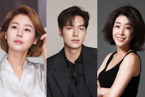 Hai 'bà mẹ' U60 của Lee Min Ho gây sốt vì sở hữu vẻ ngoài trẻ mãi không già