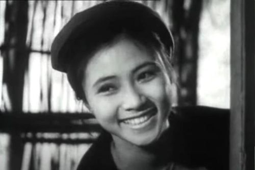 Gặp 'Hoa khôi màn ảnh đen trắng'