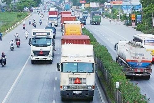 Doanh nghiệp vận tải đang 'khát' dầu