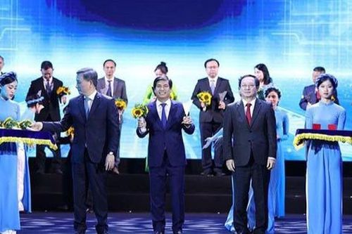 Gốm Chu Đậu nhận danh hiệu Thương hiệu Quốc gia