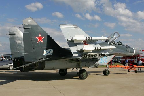 Tiêm kích hạm 'hàng hiếm' của Nga lần đầu tấn công mục tiêu tại Ukraine