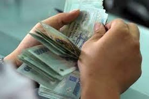 Tham ô tiền hỗ trợ học sinh khó khăn