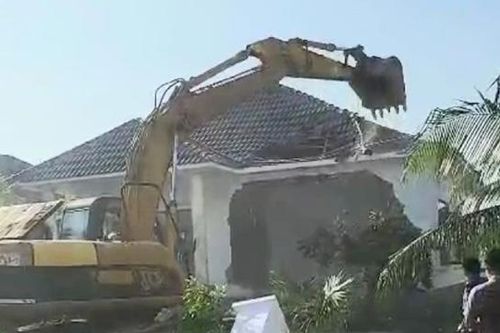 Phú Quốc: Cưỡng chế 2 biệt thự nằm 'hiên ngang' trên đất nhà nước