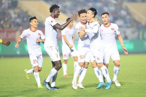 Hải Phòng thắng tối thiểu, gây sức ép lên Hà Nội FC