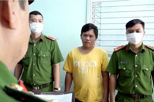 Làm nhiều 'sổ đỏ' giả để lừa đảo