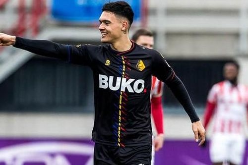 Vì mục tiêu vô địch AFF Cup, Indonesia nhập tịch thêm ngôi sao lò Ajax