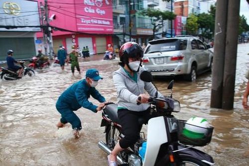 Cần Thơ sẽ tạm cấm đường nếu triều cường dâng cao, ngập sâu