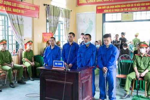Ba án tử trong phiên tòa xét xử lưu động