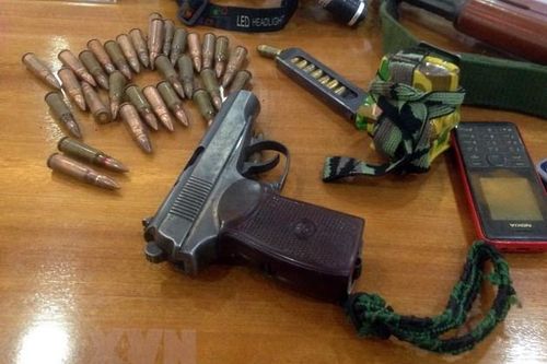 Phú Yên: Tuyên án 7 bị cáo tàng trữ trái phép vũ khí quân dụng