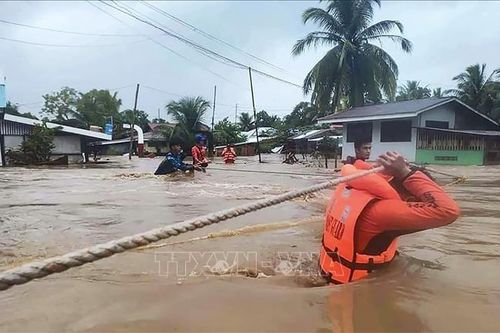 Biến đổi khí hậu đe dọa mục tiêu trở thành nước thu nhập trung bình cao của Philippines