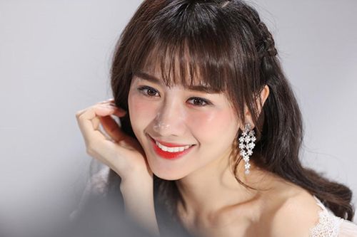 Bất ngờ trước bảng điểm 'khủng' thời đại học của Hari Won, tiết lộ bí quyết luôn đứng Top của trường