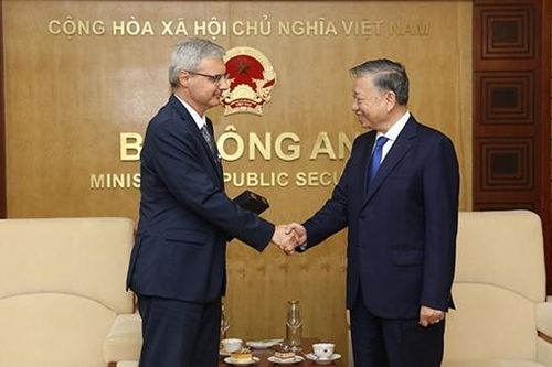 Làm sâu sắc hơn nữa quan hệ Đối tác chiến lược Việt Nam - Pháp