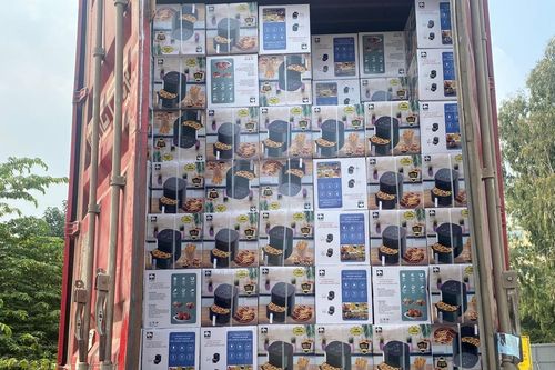 CSGT Hà Nội phát hiện container nghi chở hàng lậu
