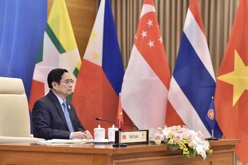 Việt Nam tham dự Hội nghị Cấp cao ASEAN