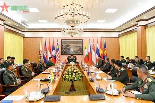 Đại tướng Phan Văn Giang tiếp Tư lệnh Lục quân các nước ASEAN, các trưởng đoàn được ủy quyền tham dự ACAMM-23