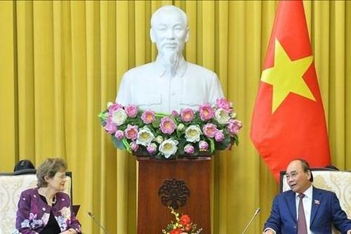 Chủ tịch nước Nguyễn Xuân Phúc tiếp Thống đốc bang Nam Australia