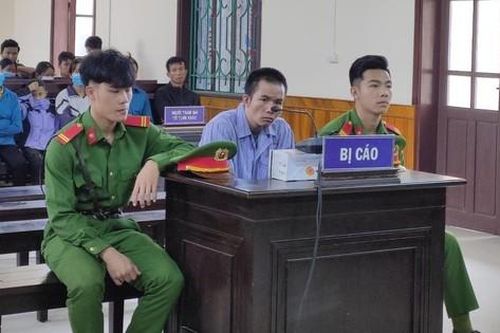 Cầm dao chém chết hàng xóm, người đàn ông lĩnh hơn 16 năm tù