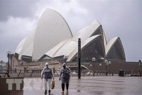Australia: Nguy cơ bùng phát dịch COVID-19 do dòng phụ XBB