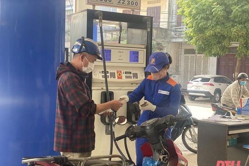 Bảo đảm đáp ứng kịp thời nhu cầu vốn tín dụng của các doanh nghiệp đầu mối kinh doanh xăng dầu có đủ điều kiện theo quy định