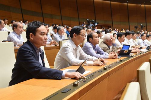Quốc hội thông qua Luật Thực hiện dân chủ ở cơ sở
