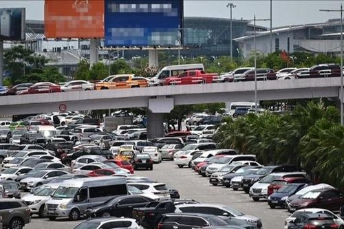 Khẩn trương xử lý vi phạm ATGT tại sân bay Nội Bài