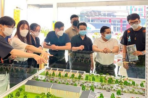 Hiện hữu nỗi lo siết tín dụng