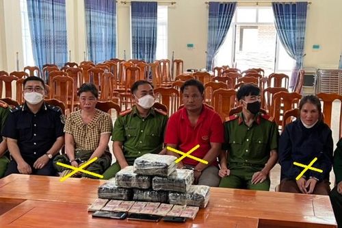 Quảng Bình bắt 3 đối tượng vận chuyển 13kg ma túy