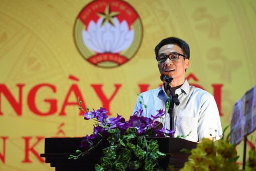 Phó Thủ tướng Vũ Đức Đam dự Ngày hội Đại đoàn kết tại Đồng Nai