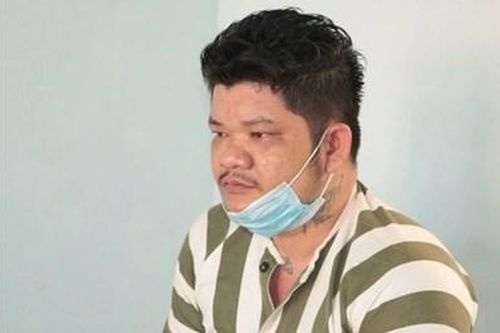 Khởi tố người đàn ông mua bán trai phép vũ khí quân dụng