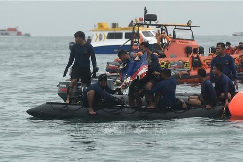 Indonesia công bố nguyên nhân vụ máy bay rơi xuống biển làm 62 người thiệt mạng