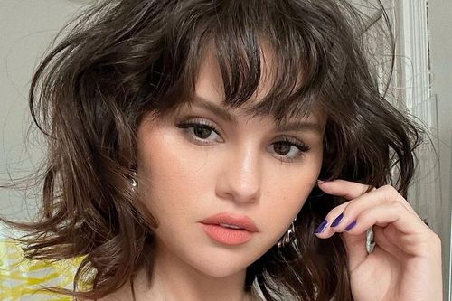 Chuyện gì đang xảy ra với Selena Gomez?