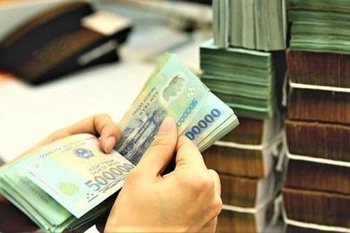 Phó phòng nông nghiệp huyện chiếm dụng gần 300 triệu đồng