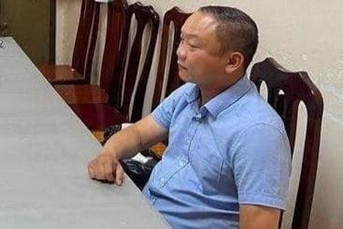 Chiêu trò của người đàn ông trốn truy nã 11 năm