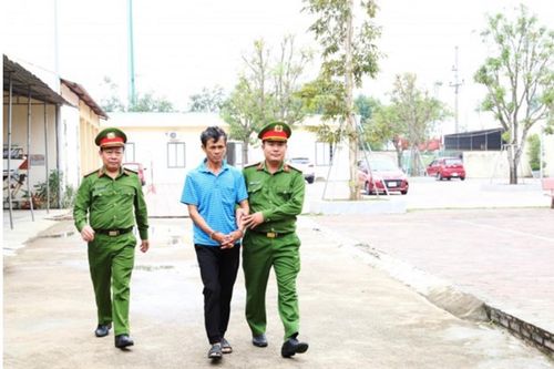 Bắt 'yêu râu xanh' sau 2 năm lẩn trốn