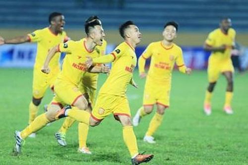 CLB Nam Định được treo thưởng lớn trước trận gặp Sài Gòn FC