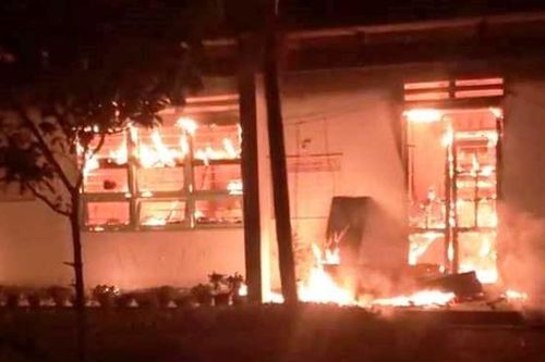 Quảng Nam: Cháy trường học trong đêm, nhiều tài sản bị thiêu rụi
