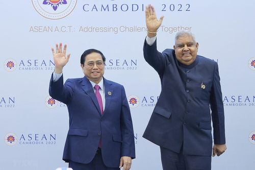 Thủ tướng Phạm Minh Chính gặp Phó Tổng thống Ấn Độ Jagdeep Dhankhar