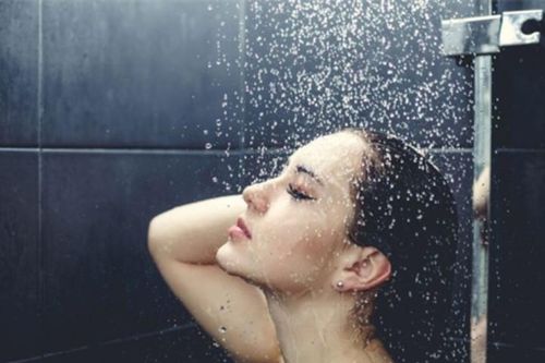 5 kiểu tắm vào mùa đông rất hại, cẩn thận kẻo đột quỵ thậm chí mất mạng