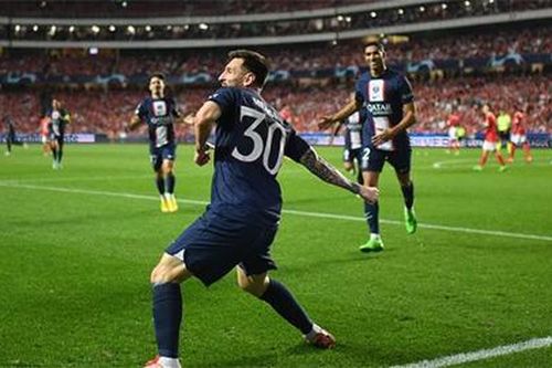Messi giành giải Bàn thắng đẹp nhất vòng bảng Champions League