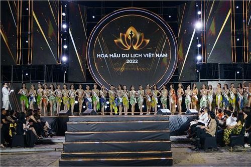 Vòng chung kết cuộc thi Hoa hậu Du lịch Việt Nam 2022 diễn ra tối ngày 13/11 tại Phú Quốc
