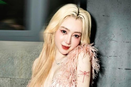 Elly Trần tố chồng có hành động quá đà với hotgirl nổi tiếng, hé lộ khoảng thời gian hạnh phúc nhất
