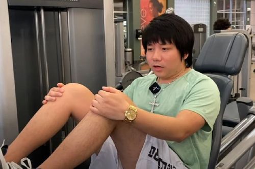 Khoa Pug tự tin đẩy tạ sau 7 tháng kéo dài chân, tiết lộ ý định tiếp tục kéo chân để sở hữu chiều cao 1m8