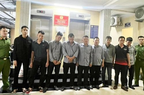 Người thuê Công ty mua bán nợ Hưng Thịnh đòi nợ có phải chịu trách nhiệm liên đới?