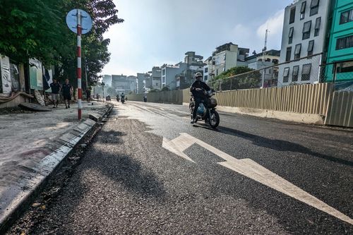 Đi lại trên phố Quốc Tử Giám thoải mái hơn khi gói thầu CP03 đường sắt Nhổn - Ga Hà Nội tái khởi động