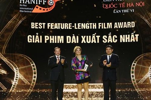 Vinh danh các tác phẩm tham dự Liên hoan Phim Quốc tế Hà Nội lần thứ VI