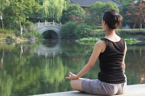 Thiền chánh niệm giúp giảm căng thẳng và kích thích sự sáng tạo