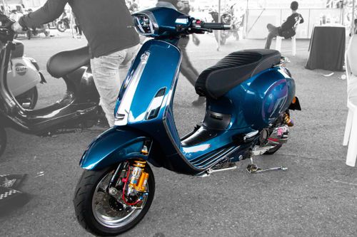 Chủ xe chi hơn 700 triệu đồng để nâng cấp Vespa Sprint